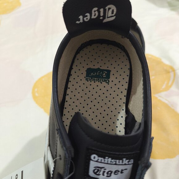 Onitsuka Tiger Classic Casual Shoes - Picture 4 of 6